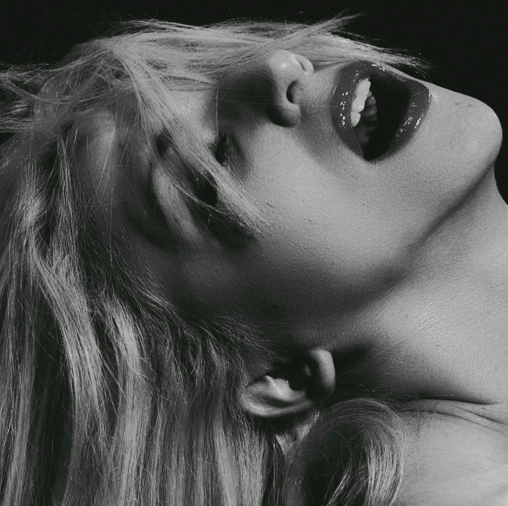 SEXOLOG EMILIANA GRYMYR – bilde 2