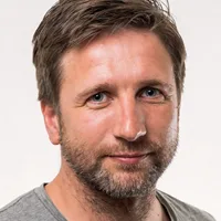Hans-petter  Karstad